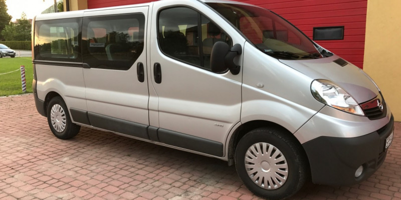 BUS 9 OSÓB Opel Vivaro
